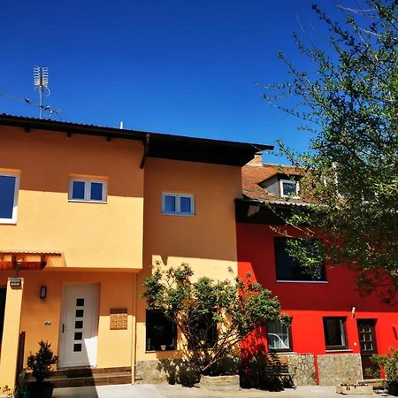 Hotel Goldene Krone Mistelbach Luaran gambar